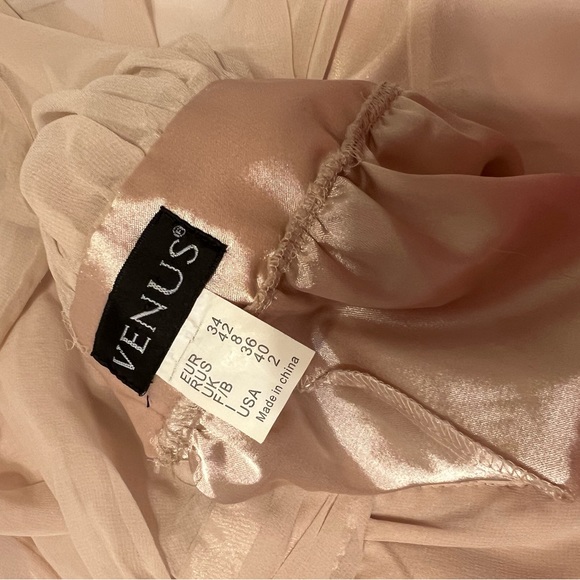 Venus sheer long sleeve romper - Picture 6 of 6